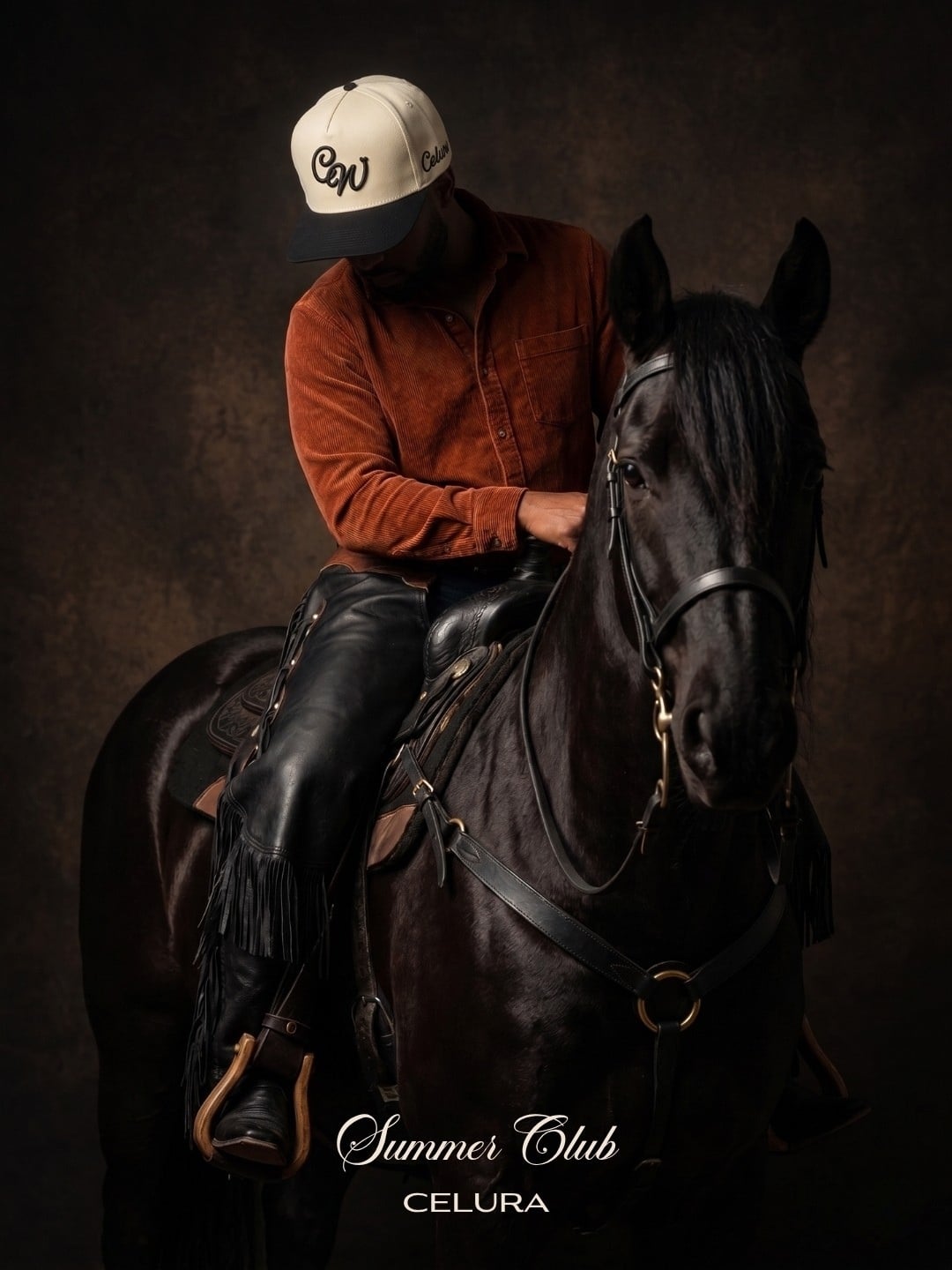 Celura Summer Club cap styled on horseback
