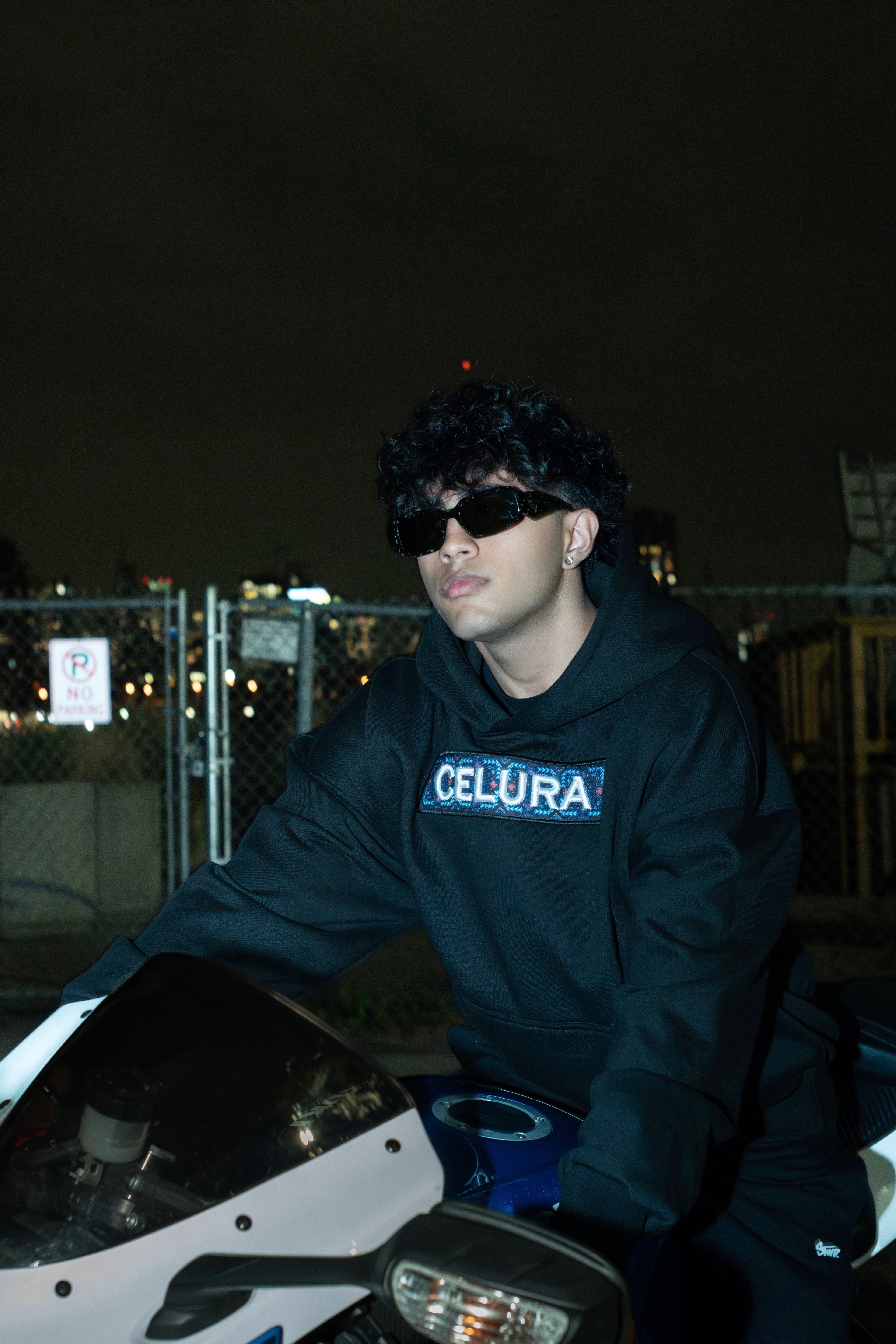 Street Essence - CELURA Lookbook
